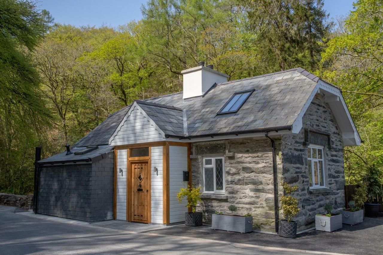 Aberdunant Hall Hotel Porthmadog Exterior photo